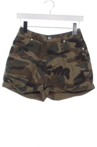 Pantaloni scurți de femei Fb Sister, Mărime XS, Culoare Multicolor, Preț 64,99 Lei