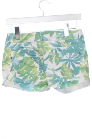 Pantaloni scurți de femei Fishbone, Mărime XS, Culoare Multicolor, Preț 64,99 Lei