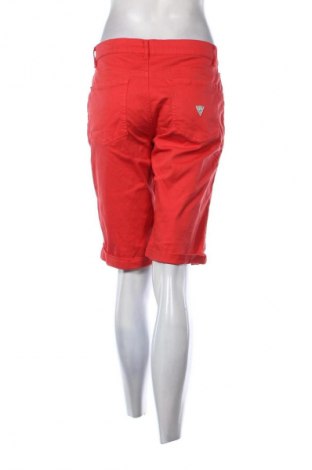 Dámské kraťasy  Guess, Velikost M, Barva Červená, Cena  539,00 Kč