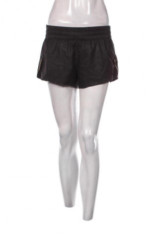Dámske kraťasy  H&M, Veľkosť M, Farba Čierna, Cena  11,95 €