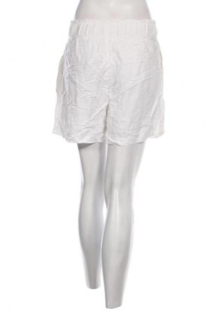 Pantaloni scurți de femei H&M, Mărime S, Culoare Alb, Preț 64,99 Lei