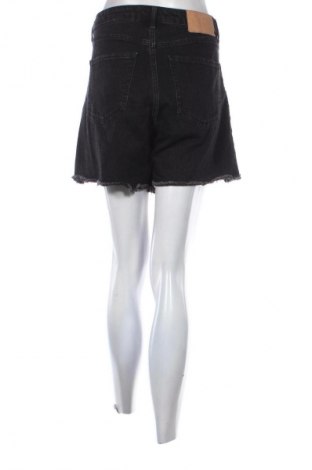 Damskie szorty H&M, Rozmiar L, Kolor Czarny, Cena 62,99 zł