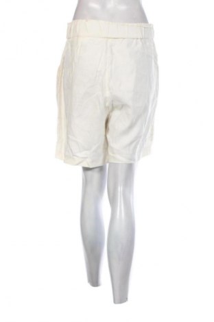 Damskie szorty H&M, Rozmiar M, Kolor ecru, Cena 49,99 zł