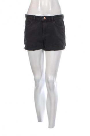 Damskie szorty H&M, Rozmiar M, Kolor Czarny, Cena 31,99 zł