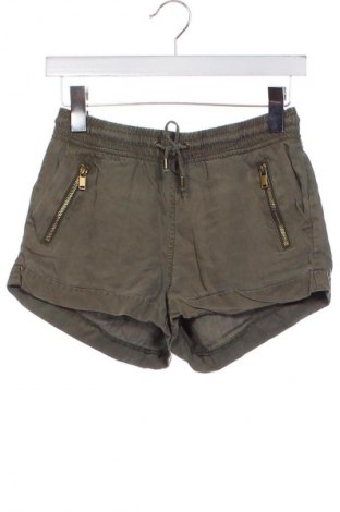 Dámské kraťasy  H&M Divided, Velikost XS, Barva Zelená, Cena  149,00 Kč