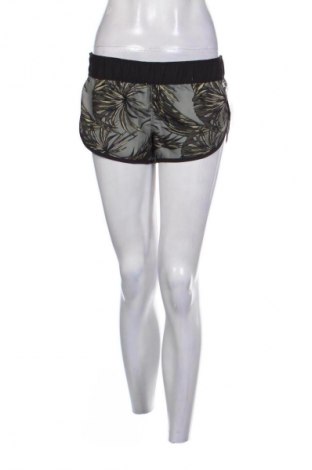 Damen Shorts Hurley, Größe S, Farbe Mehrfarbig, Preis 39,46 €