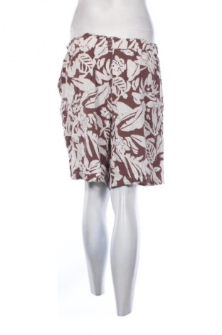 Damen Shorts LC Waikiki, Größe L, Farbe Mehrfarbig, Preis € 15,39