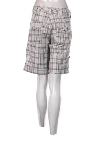 Damen Shorts McKinley, Größe M, Farbe Mehrfarbig, Preis 13,99 €