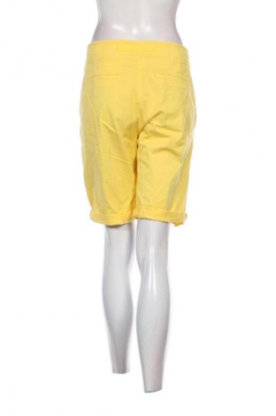 Pantaloni scurți de femei More & More, Mărime XL, Culoare Galben, Preț 163,99 Lei