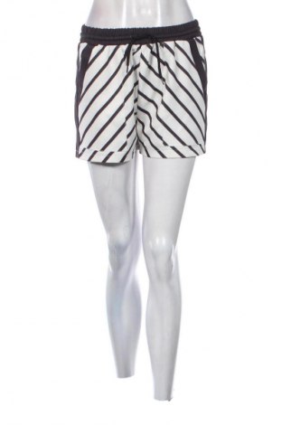 Pantaloni scurți de femei New Imperial, Mărime M, Culoare Multicolor, Preț 55,99 Lei