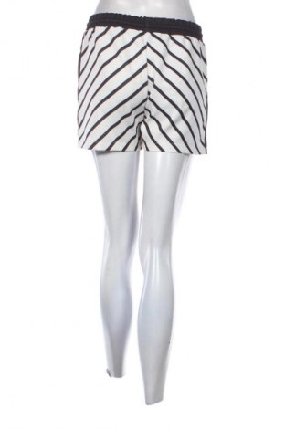 Pantaloni scurți de femei New Imperial, Mărime M, Culoare Multicolor, Preț 55,99 Lei