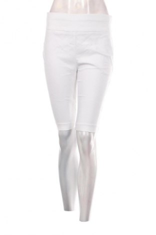 Pantaloni scurți de femei New York & Company, Mărime M, Culoare Alb, Preț 73,99 Lei