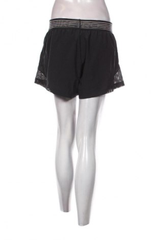 Damskie szorty Nike, Rozmiar M, Kolor Czarny, Cena 111,99 zł