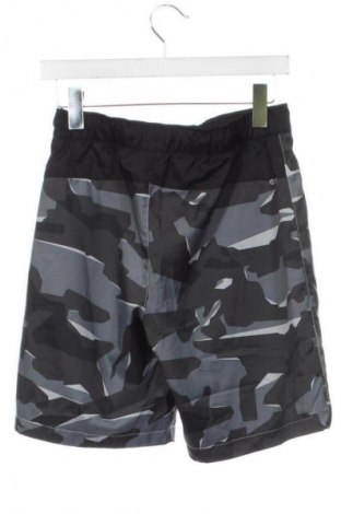 Damen Shorts Nike, Größe M, Farbe Mehrfarbig, Preis 23,99 €