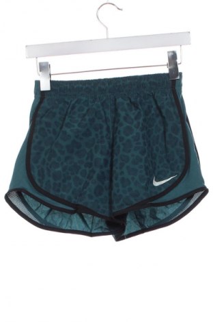 Pantaloni scurți de femei Nike, Mărime XS, Culoare Multicolor, Preț 115,99 Lei
