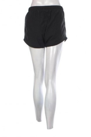 Pantaloni scurți de femei Nike, Mărime S, Culoare Negru, Preț 115,99 Lei