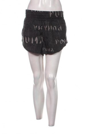 Damen Shorts PUMA, Größe XL, Farbe Mehrfarbig, Preis 23,99 €