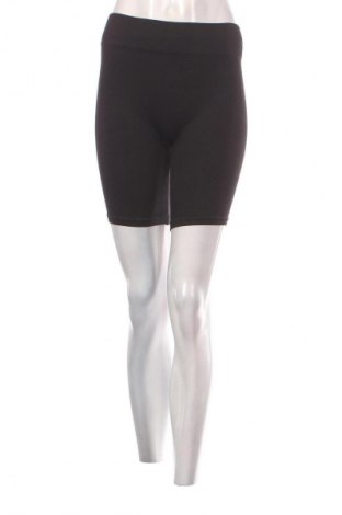 Pantaloni scurți de femei Pieces, Mărime M, Culoare Negru, Preț 156,99 Lei