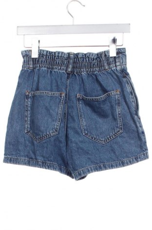 Γυναικείο κοντό παντελόνι Pull&Bear, Μέγεθος XS, Χρώμα Μπλέ, Τιμή 7,99 €