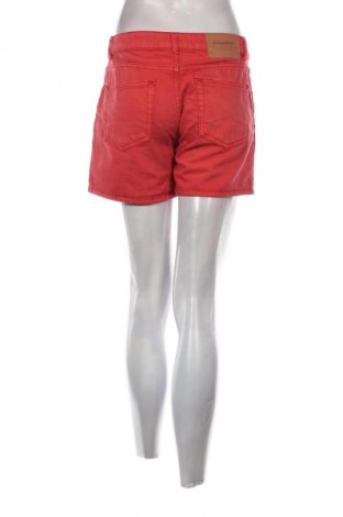 Damskie szorty Pull&Bear, Rozmiar S, Kolor Czerwony, Cena 43,68 zł
