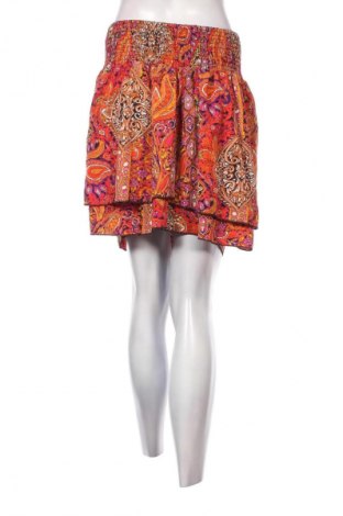 Damskie szorty SHEIN, Rozmiar XL, Kolor Kolorowy, Cena 62,99 zł