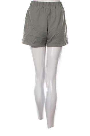 Damen Shorts SHEIN, Größe S, Farbe Grün, Preis 13,99 €