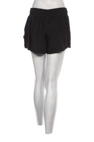 Pantaloni scurți de femei Unbranded, Mărime S, Culoare Negru, Preț 64,99 Lei