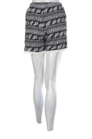 Pantaloni scurți de femei Unbranded, Mărime L, Culoare Multicolor, Preț 32,99 Lei