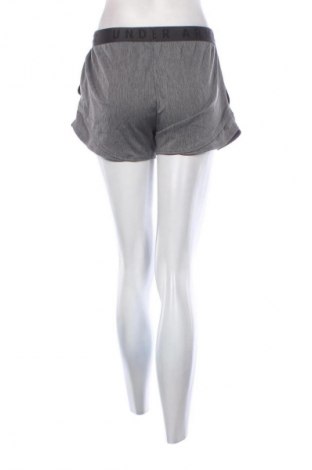 Damen Shorts Under Armour, Größe S, Farbe Grau, Preis 23,99 €
