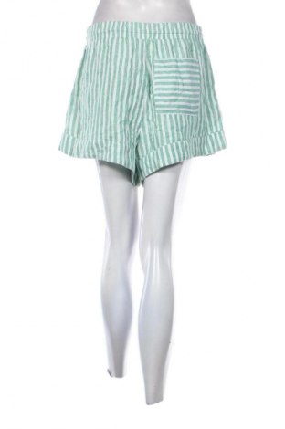 Pantaloni scurți de femei Universal Thread, Mărime M, Culoare Multicolor, Preț 64,99 Lei