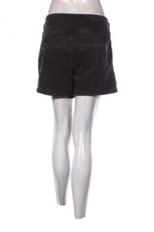 Dámske kraťasy  Vero Moda, Veľkosť M, Farba Sivá, Cena  11,95 €