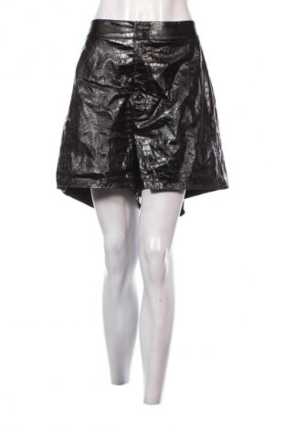 Damskie szorty You + all, Rozmiar 3XL, Kolor Czarny, Cena 62,99 zł