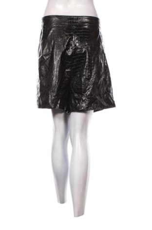 Damskie szorty You + all, Rozmiar 3XL, Kolor Czarny, Cena 62,99 zł