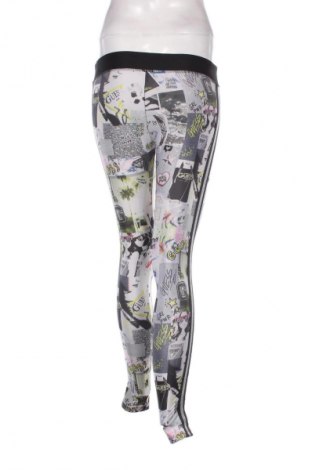 Női leggings Guess, Méret S, Szín Sokszínű, Ár 8 339 Ft