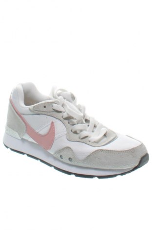 Dámske topánky  Nike, Veľkosť 40, Farba Viacfarebná, Cena  45,52 €