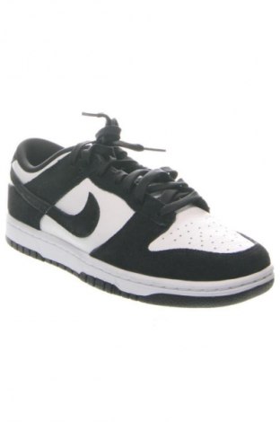 Γυναικεία παπούτσια Nike, Μέγεθος 40, Χρώμα Πολύχρωμο, Τιμή 132,99 €