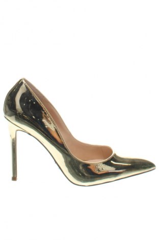 Дамски обувки Steve Madden, Размер 38, Цвят Златист, Цена 137,99 лв.