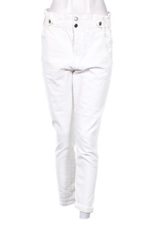Damenhose Beloved, Größe M, Farbe Weiß, Preis 14,83 €