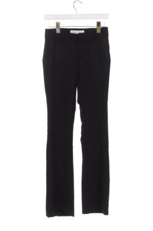 Dámské kalhoty  Bershka, Velikost XS, Barva Černá, Cena  1 249,00 Kč