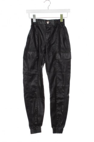 Dámske nohavice Bershka, Veľkosť XS, Farba Čierna, Cena  14,83 €