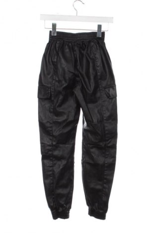Dámske nohavice Bershka, Veľkosť XS, Farba Čierna, Cena  14,83 €