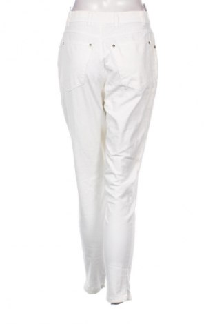 Damenhose C&A, Größe M, Farbe Weiß, Preis € 15,00