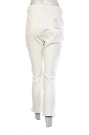 Pantaloni de femei Christian Berg, Mărime XL, Culoare Alb, Preț 261,99 Lei