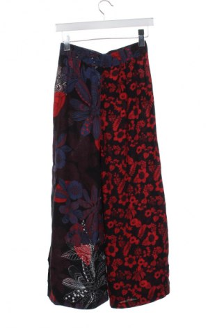 Damskie spodnie Desigual, Rozmiar XS, Kolor Kolorowy, Cena 170,99 zł