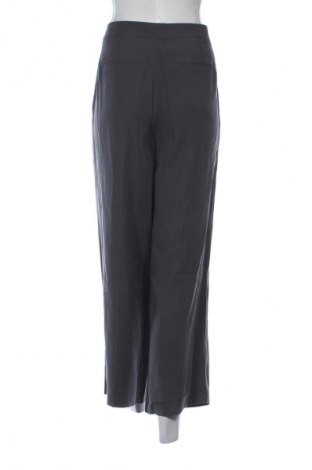 Pantaloni de femei Jake*s, Mărime M, Culoare Gri, Preț 367,99 Lei