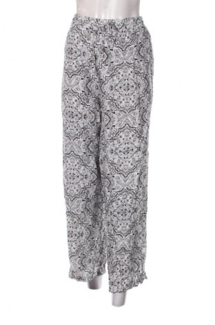 Damskie spodnie Millers, Rozmiar 3XL, Kolor Kolorowy, Cena 95,99 zł