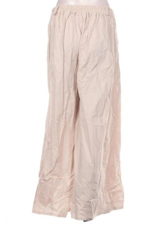 Дамски панталон NEW COLLECTION, Размер S, Цвят Бежов, Цена 41,99 лв.