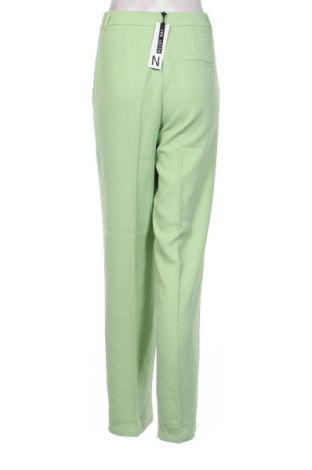 Pantaloni de femei Noisy May, Mărime S, Culoare Verde, Preț 316,99 Lei