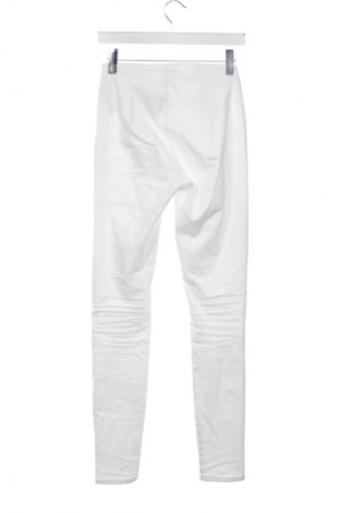 Pantaloni de femei ONLY, Mărime S, Culoare Alb, Preț 91,99 Lei
