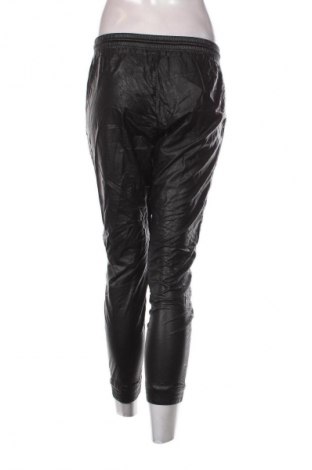 Pantaloni de femei Zara, Mărime S, Culoare Negru, Preț 91,99 Lei